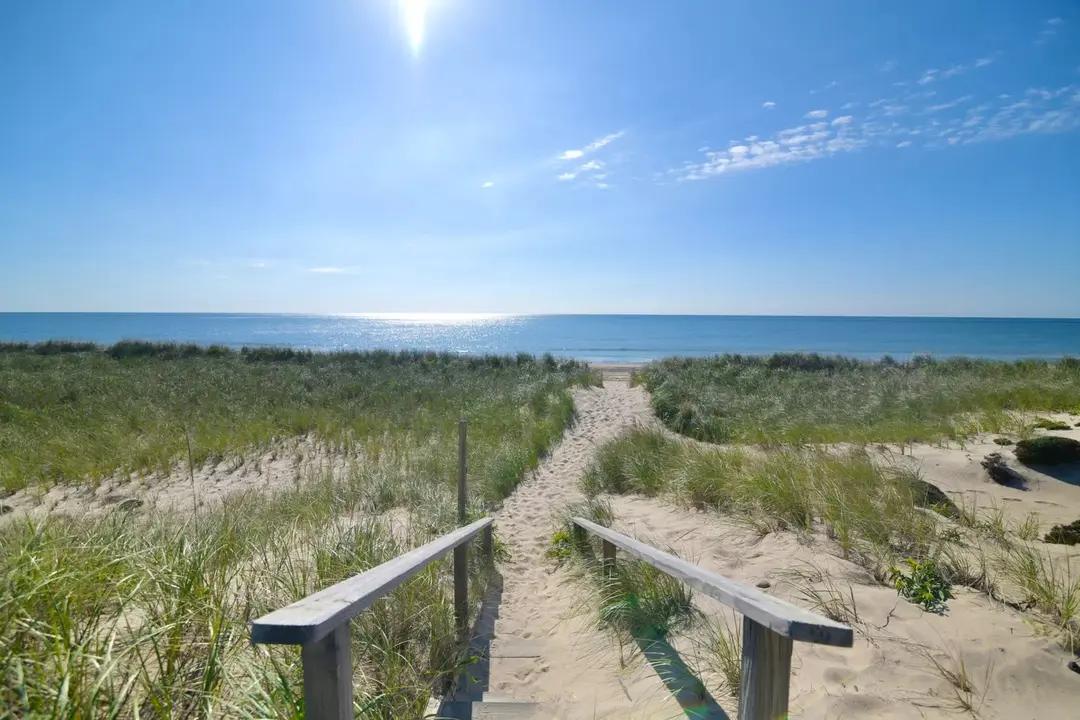 Top Hamptons vacation homes