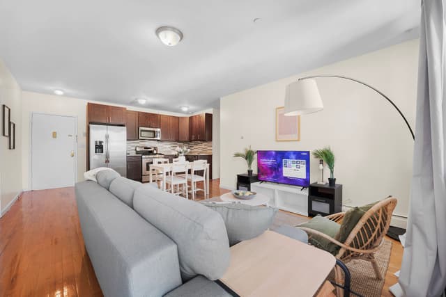 Image of Living space #3