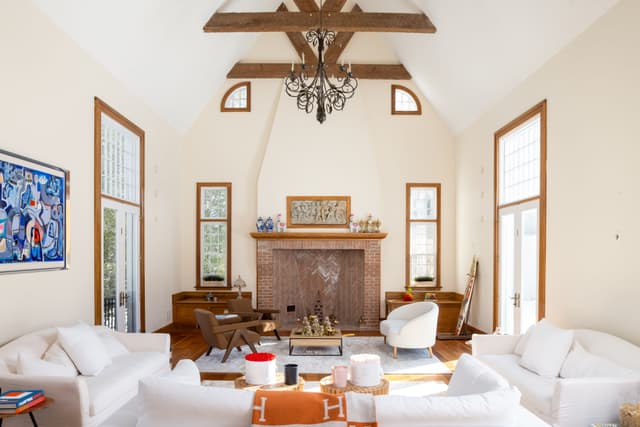 Image of Living space #1