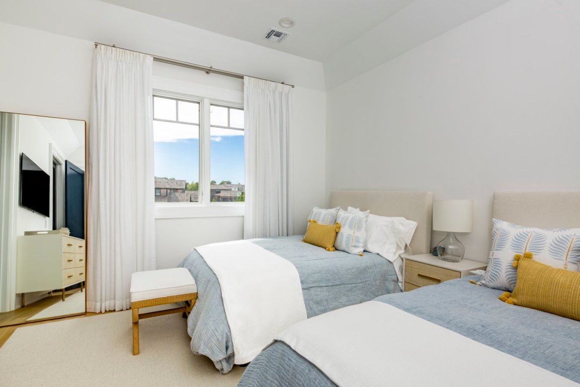 Rosko Estate | Southampton | Home With Heated Pool and Spa photo 51