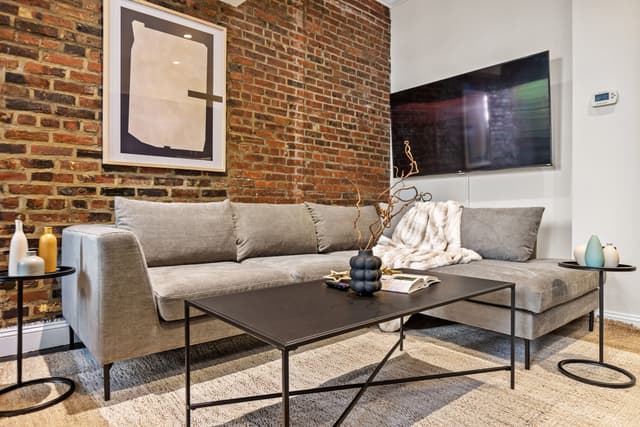 Image of Living space #3