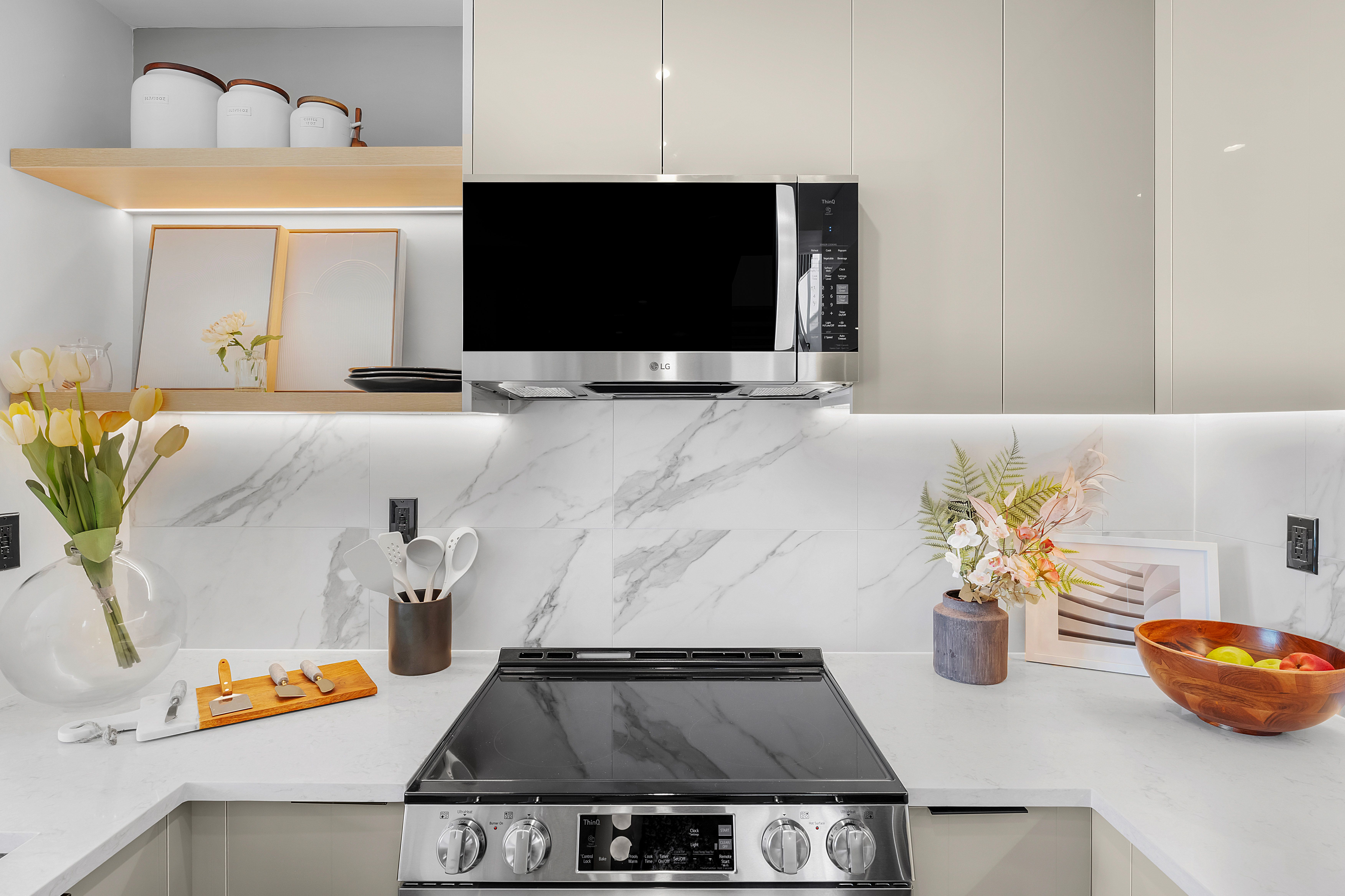 Seren 1102 | Greenpoint | Penthouse w/Private Deck & Views photo 7