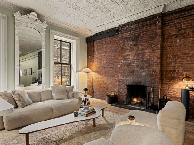 Image of Living space #2