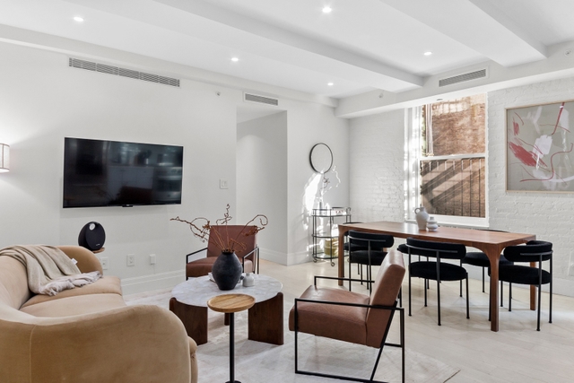 Image of Living space #1