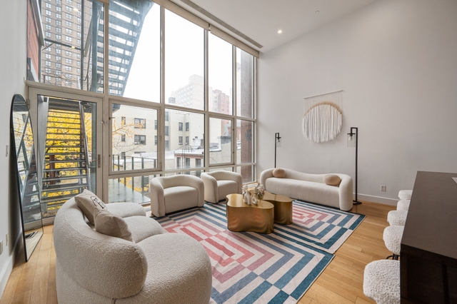 Image of Living space #5