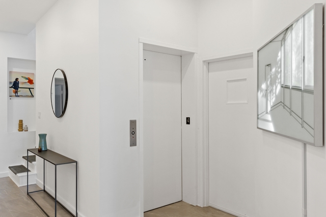 Image of Living space #7