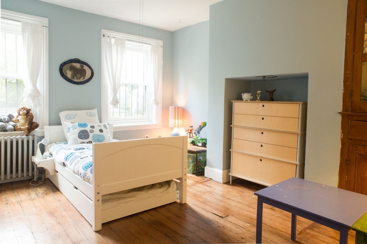 Grand Place | Clinton Hill | Brownstone Duplex w/ Private Garden photo 16