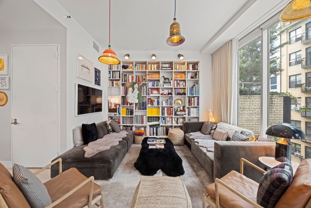 Image of Living space #2