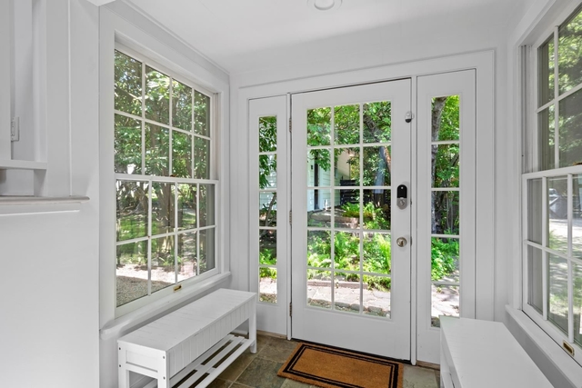 Image of Living space #6