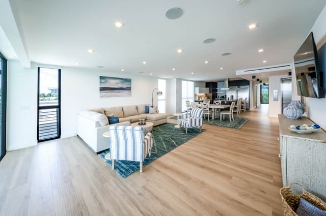 Image of Living space #2