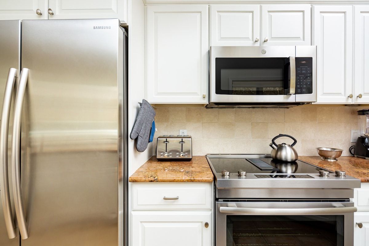 Scrimshaw Estate | Southampton | Home with Pool, Spa & Bay Access photo 15