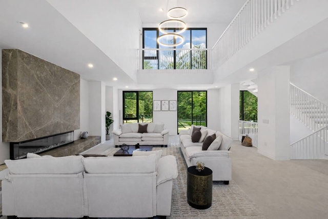 Image of Living space #4