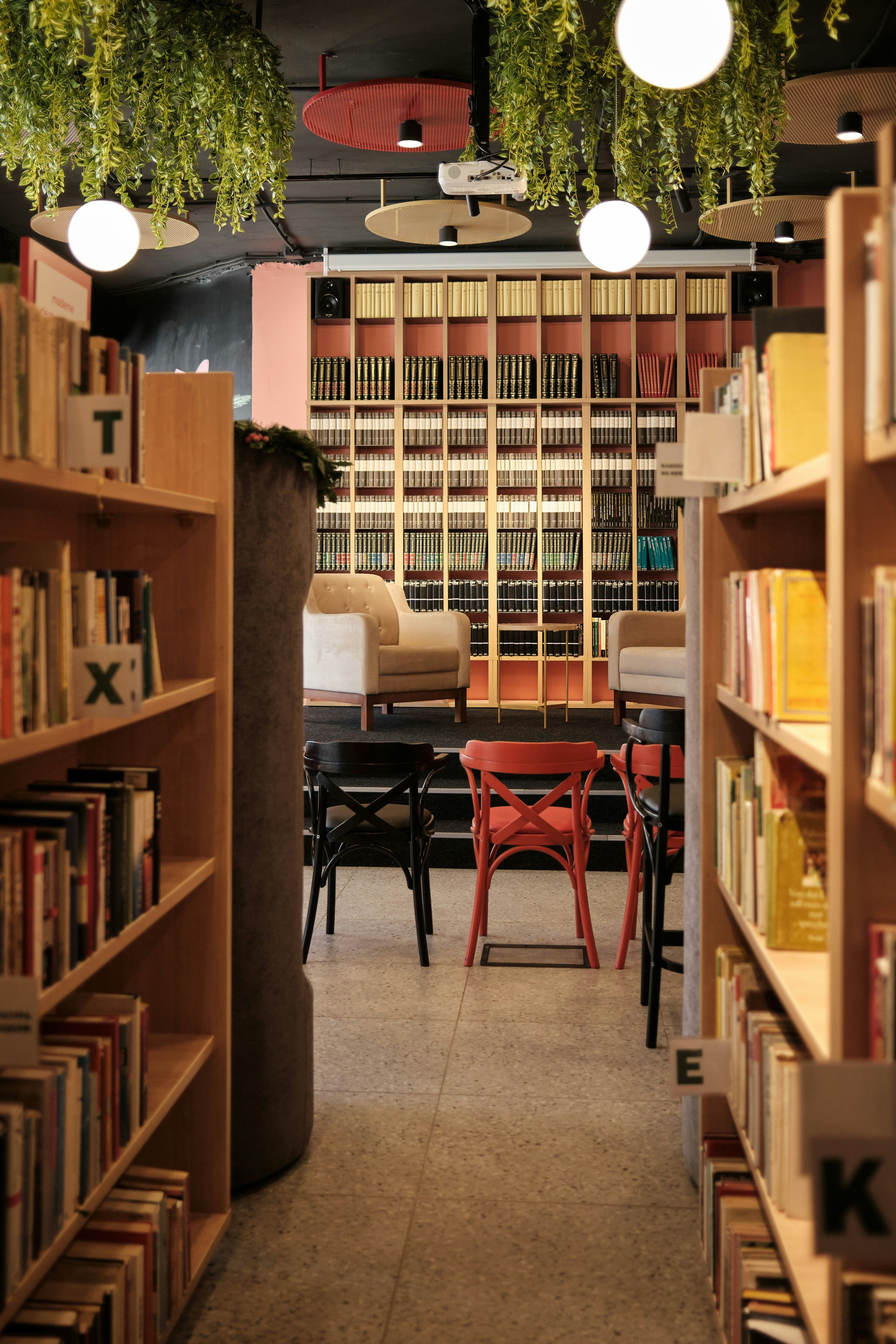 Explore Booksellers