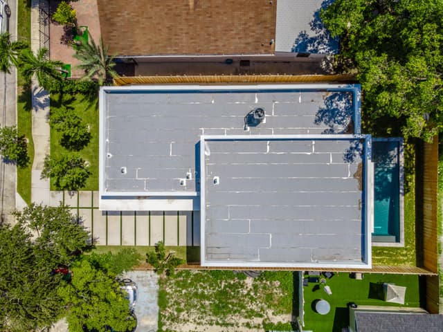 Image of Outdoors space #8