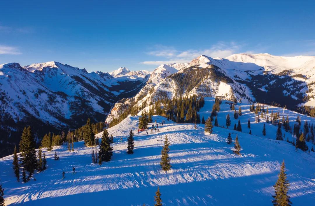 Top Must-Do Activity in Snowmass:Snowmass Ski Area