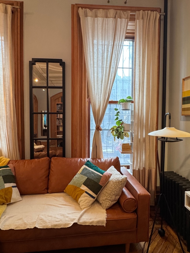 Image of Living space #5
