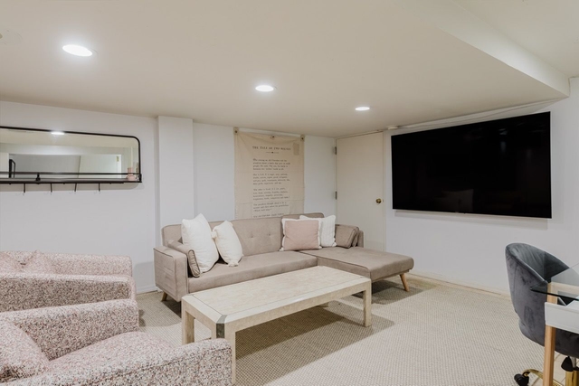 Image of Living space #6