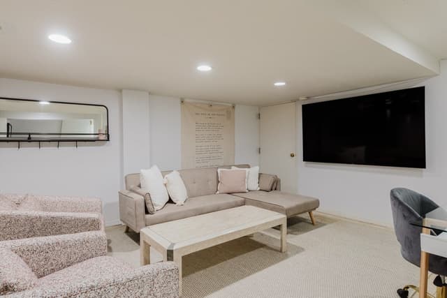 Image of Living space #6