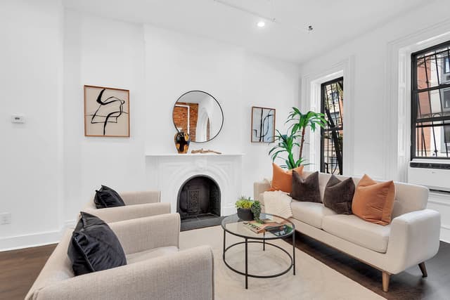 Image of Living space #2