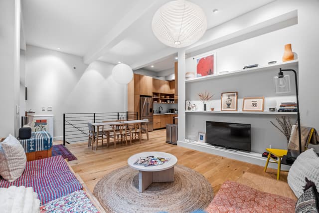 Image of Living space #3