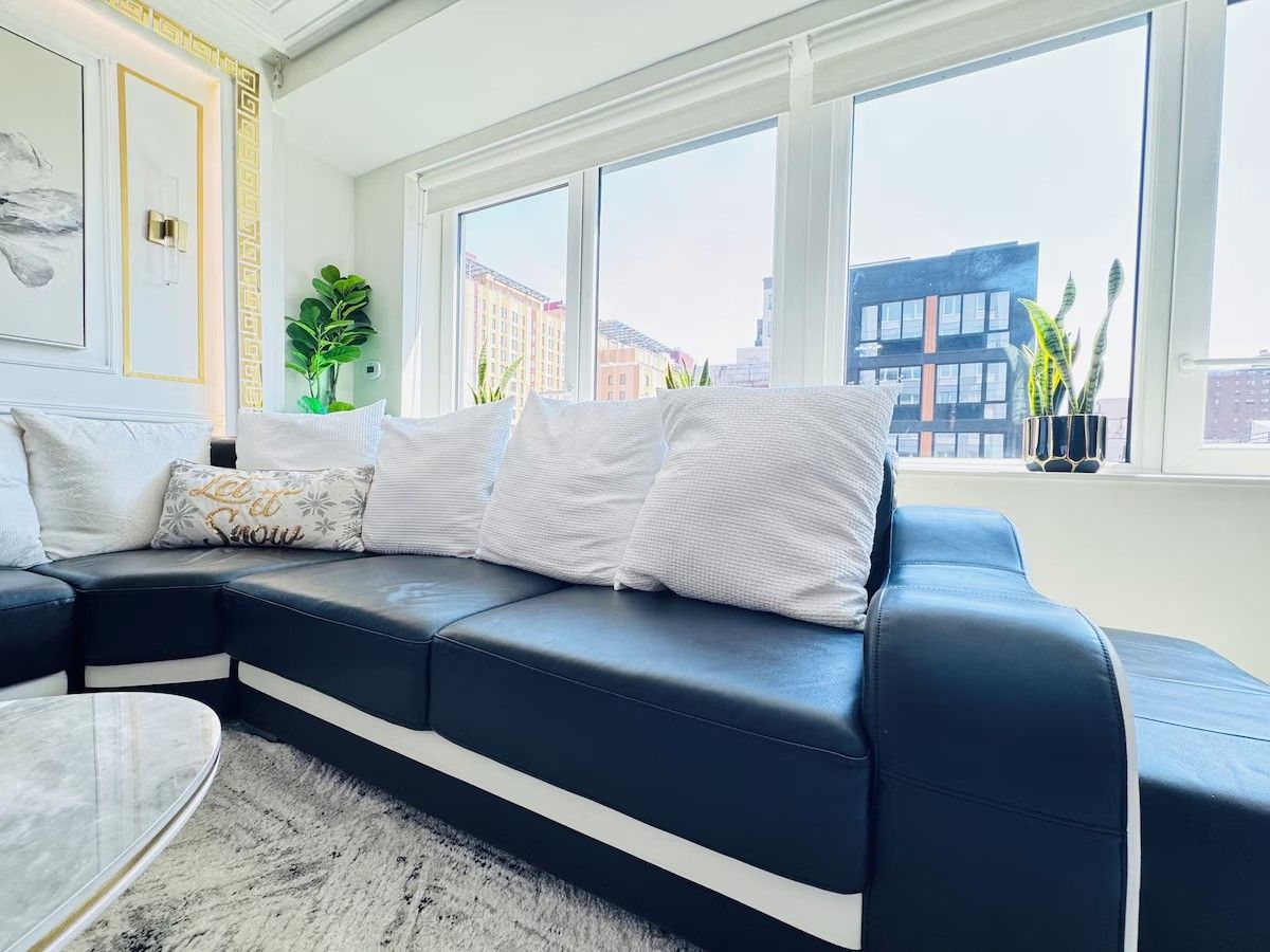 Image of Living space #12