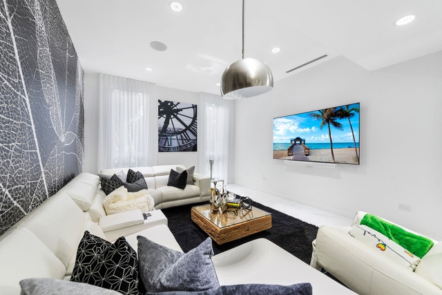 Image of Living space #7