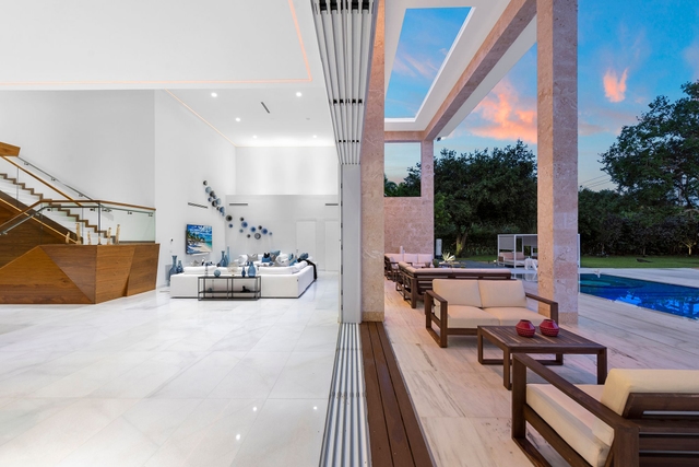 Image of Living space #9