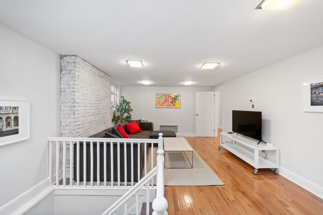 Image of Living space #12