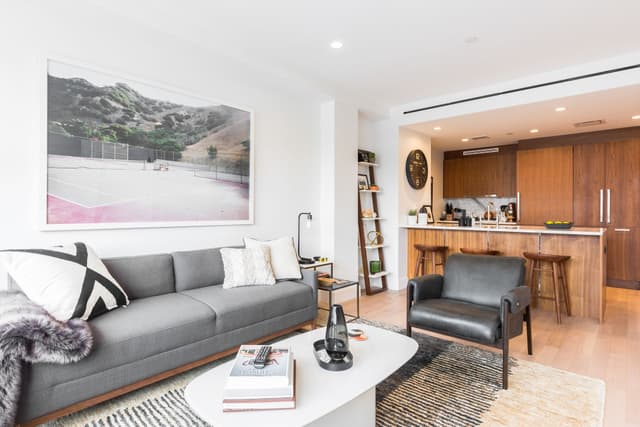 Image of Living space #2