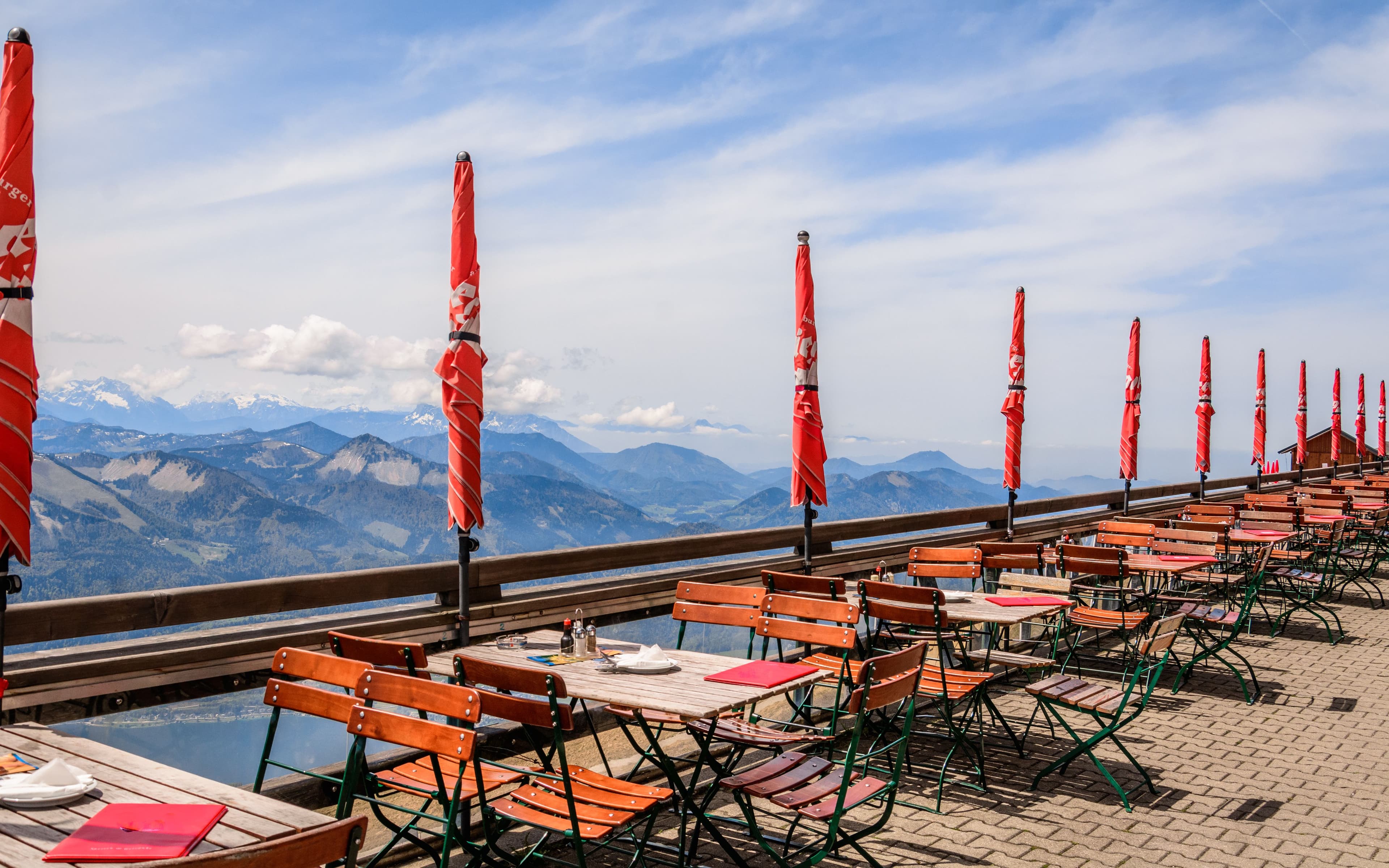 Cloud 9 Alpine Bistro