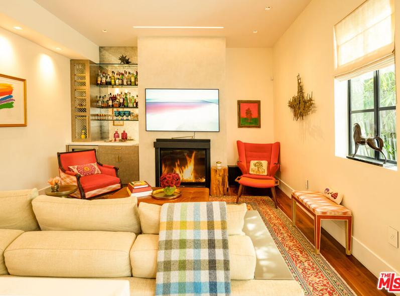 Image of Living space #1