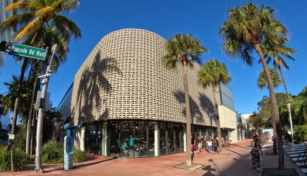 Lincoln Road Mall