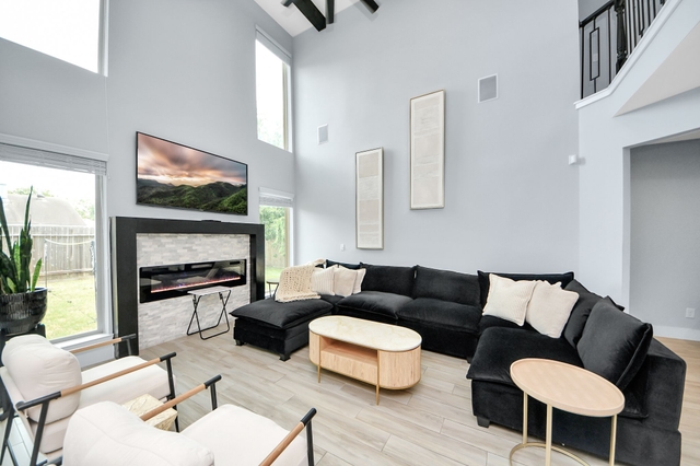 Image of Living space #6