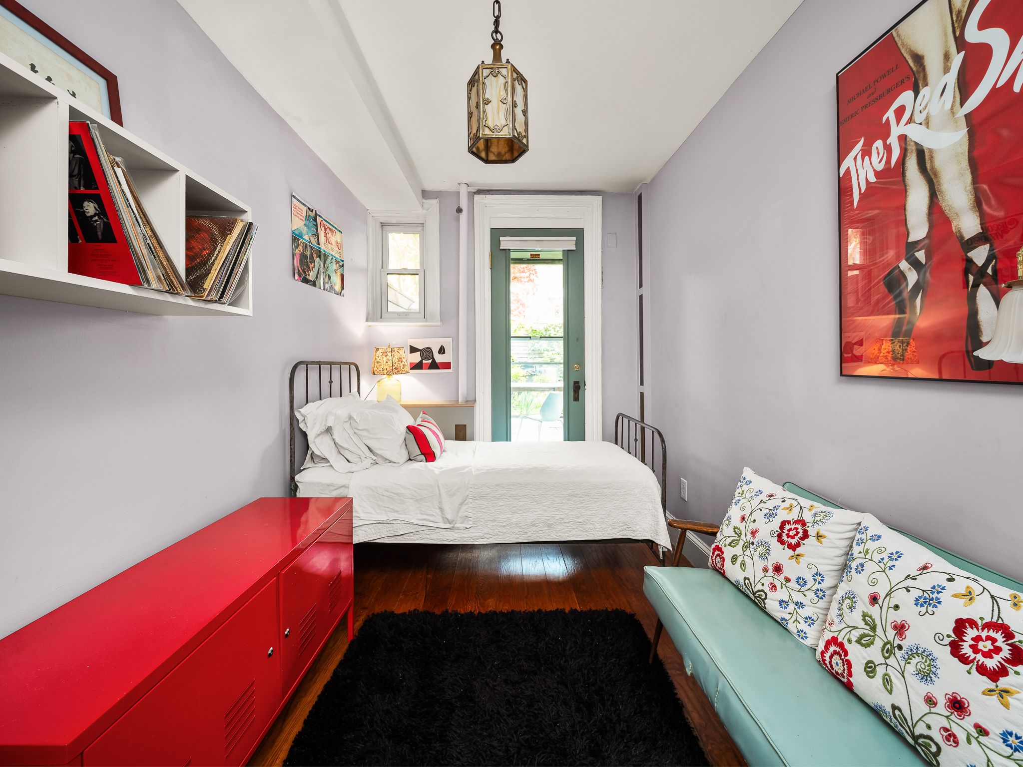 Grand Place | Clinton Hill | Brownstone Duplex w/ Private Garden photo 24