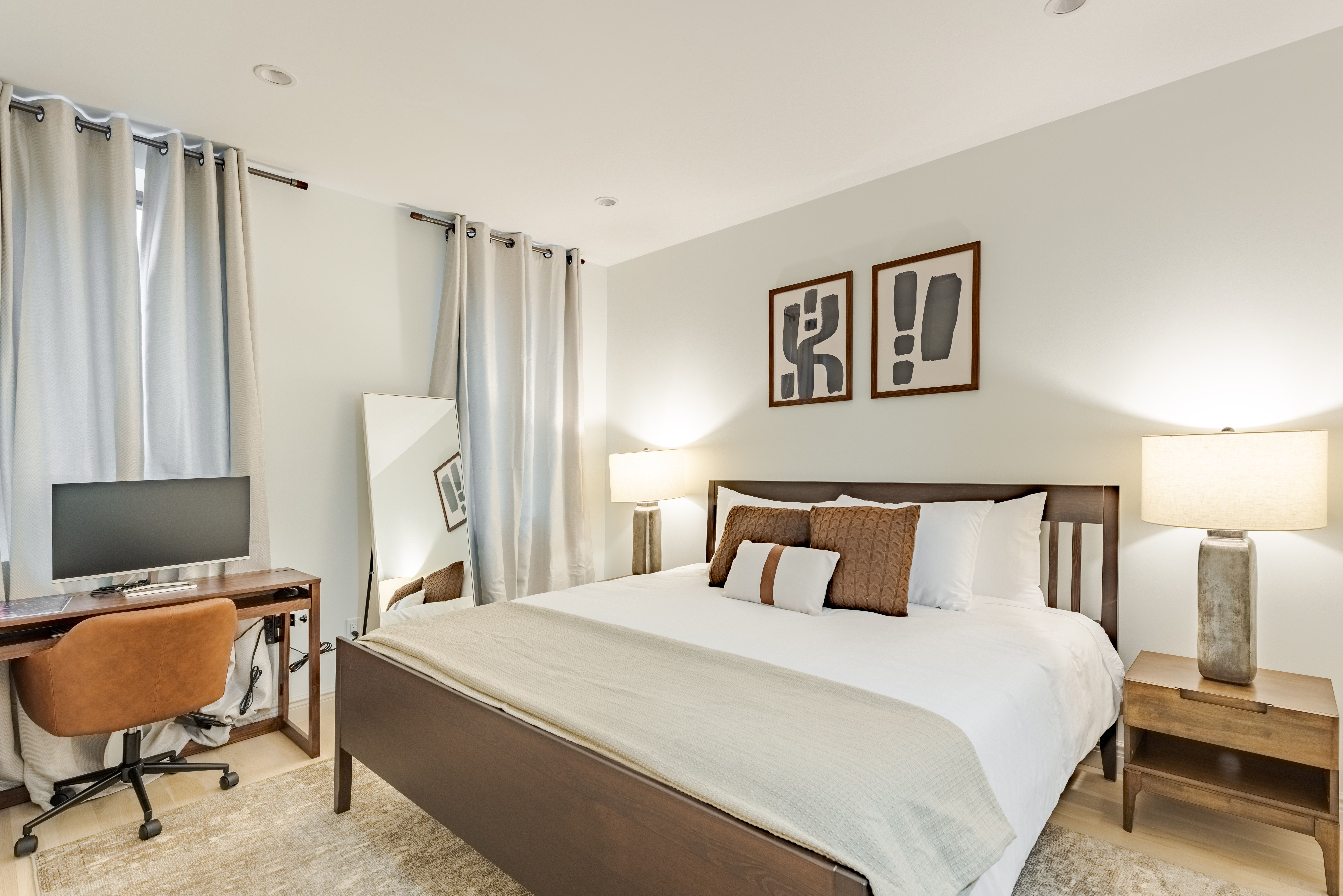 Navigating the NYC Short-Term Rental Ban: The Benefits of 30+ Day Rentals