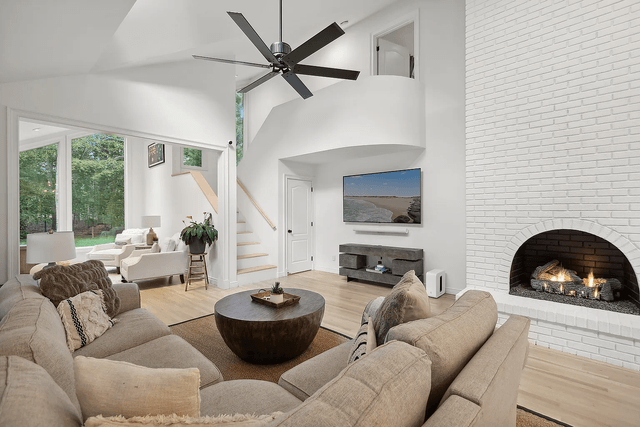 Image of Living space #1