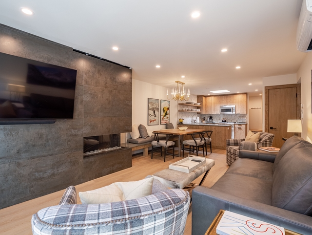 Image of Living space #2