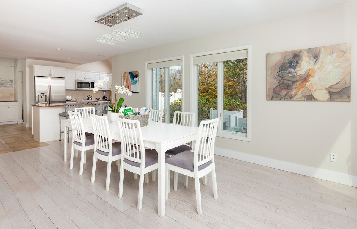 Scrimshaw Estate | Southampton | Home with Pool, Spa & Bay Access photo 12