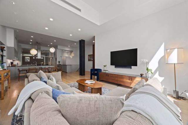 Image of Living space #1