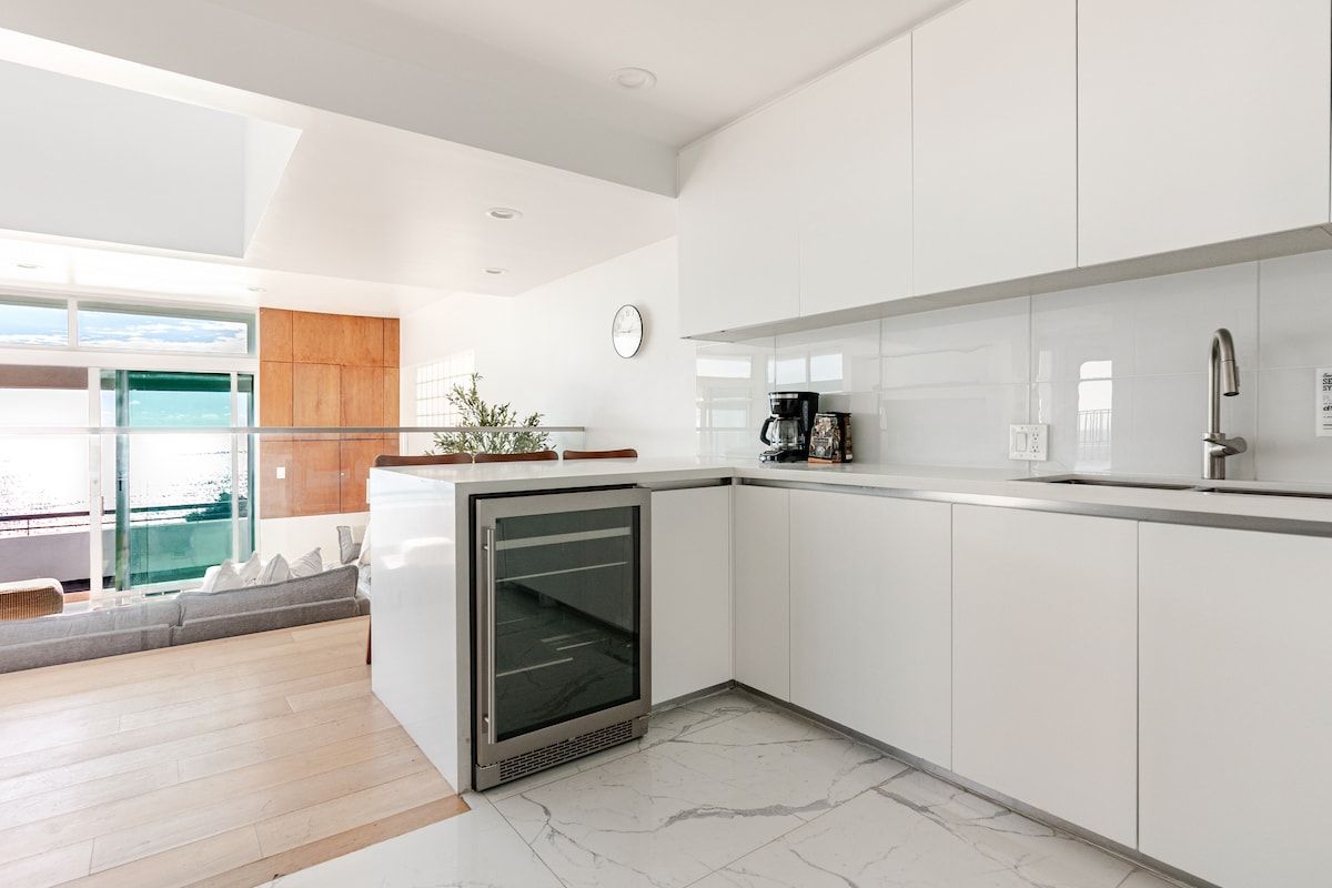 Casa Vista | Malibu | Oceanview with Balcony and Heated Spa photo 8