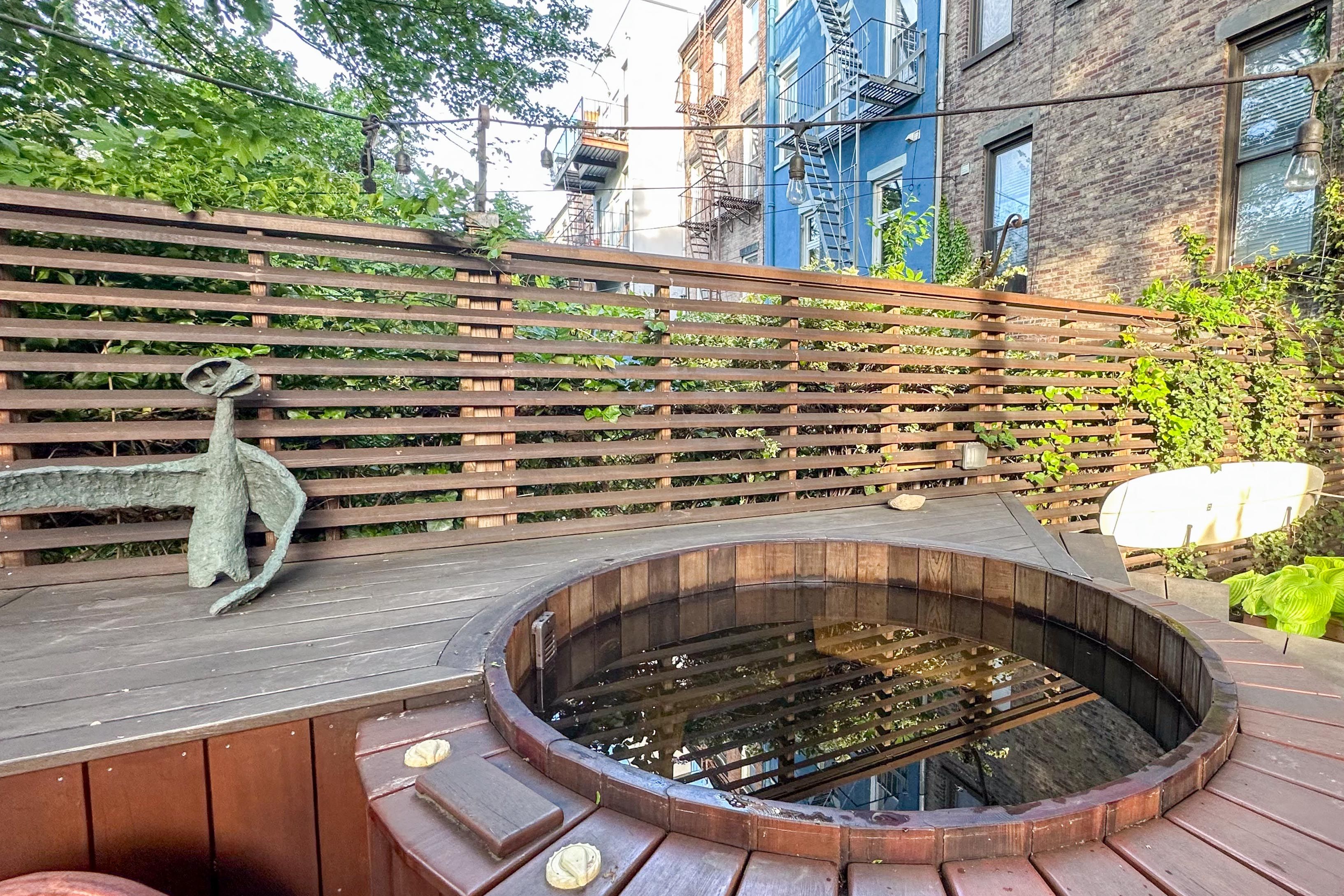 Bedstuy Belle | Bed-Stuy | Two-Story Apartment w/ Hot Tub, Sauna & Gym photo 31