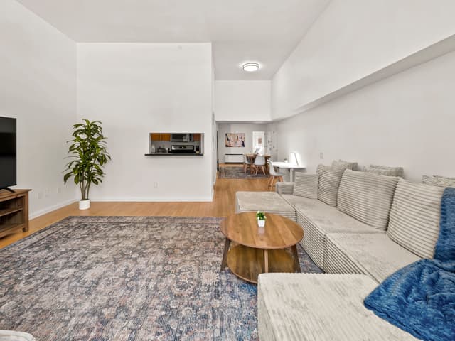 Image of Living space #3