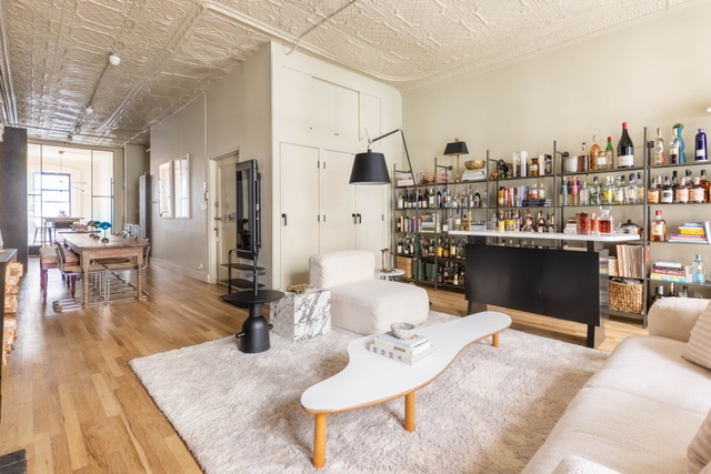 Image of Living space #4