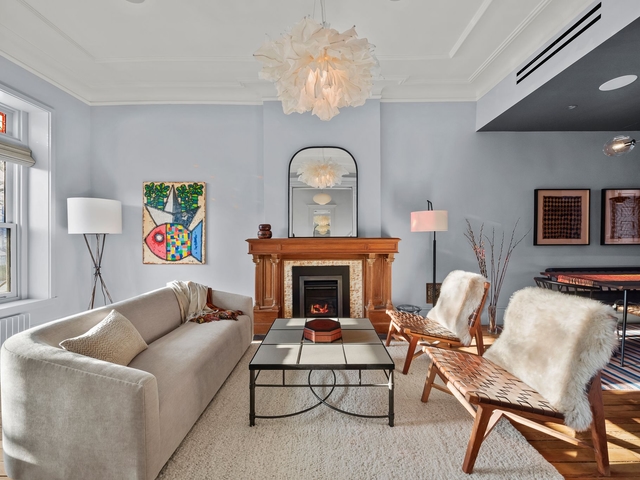 Image of Living space #2