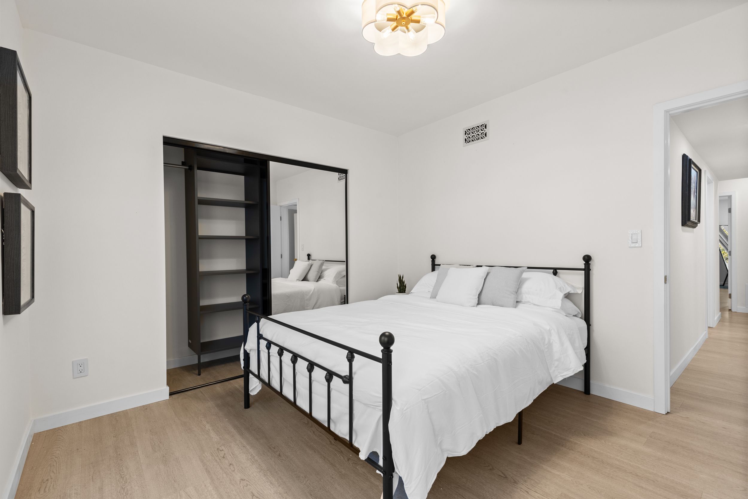 Whitaker Place | Northridge | Modern Designer Home photo 24