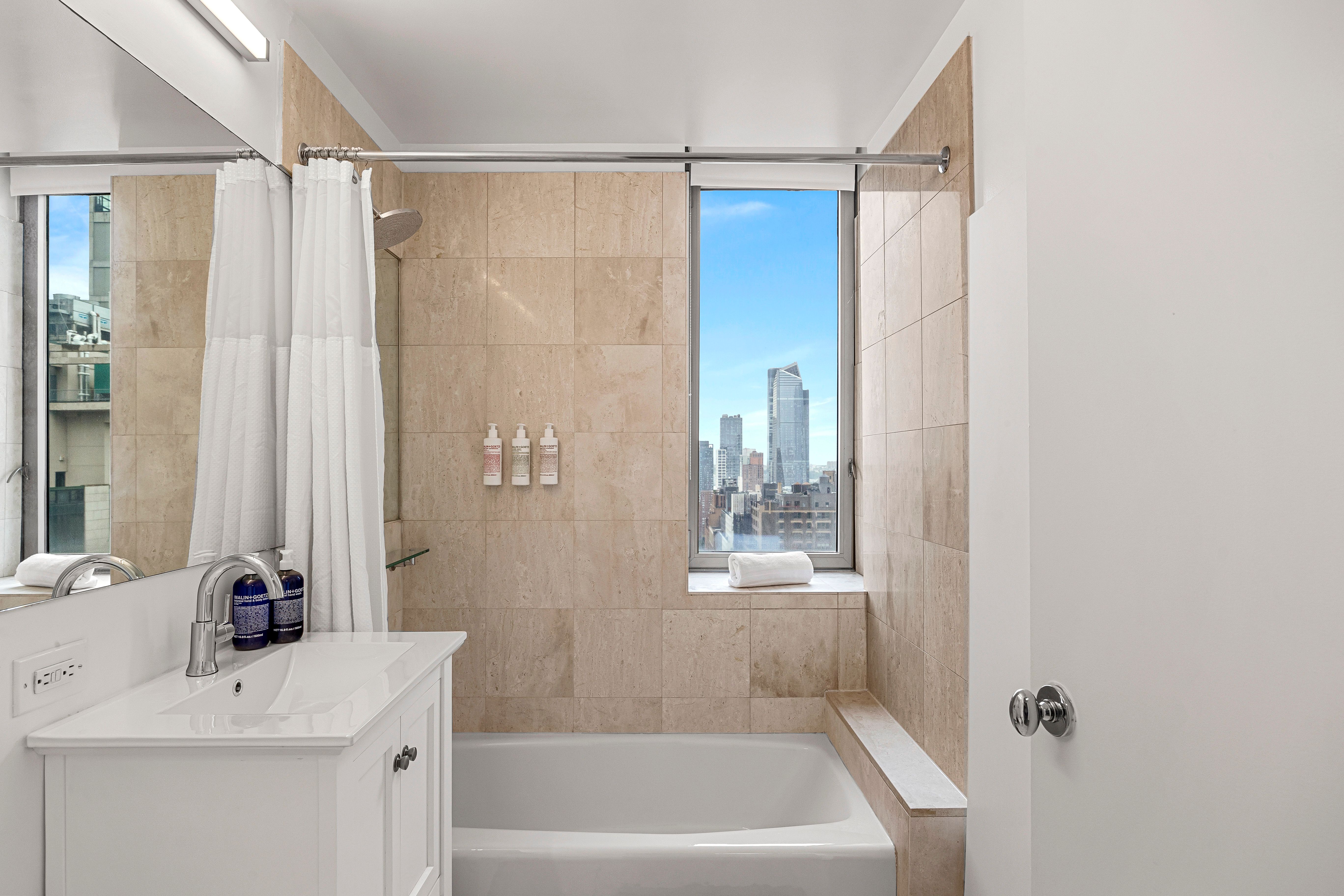 Flatiron Place | Chelsea | Condo w/ Panoramic Views photo 30
