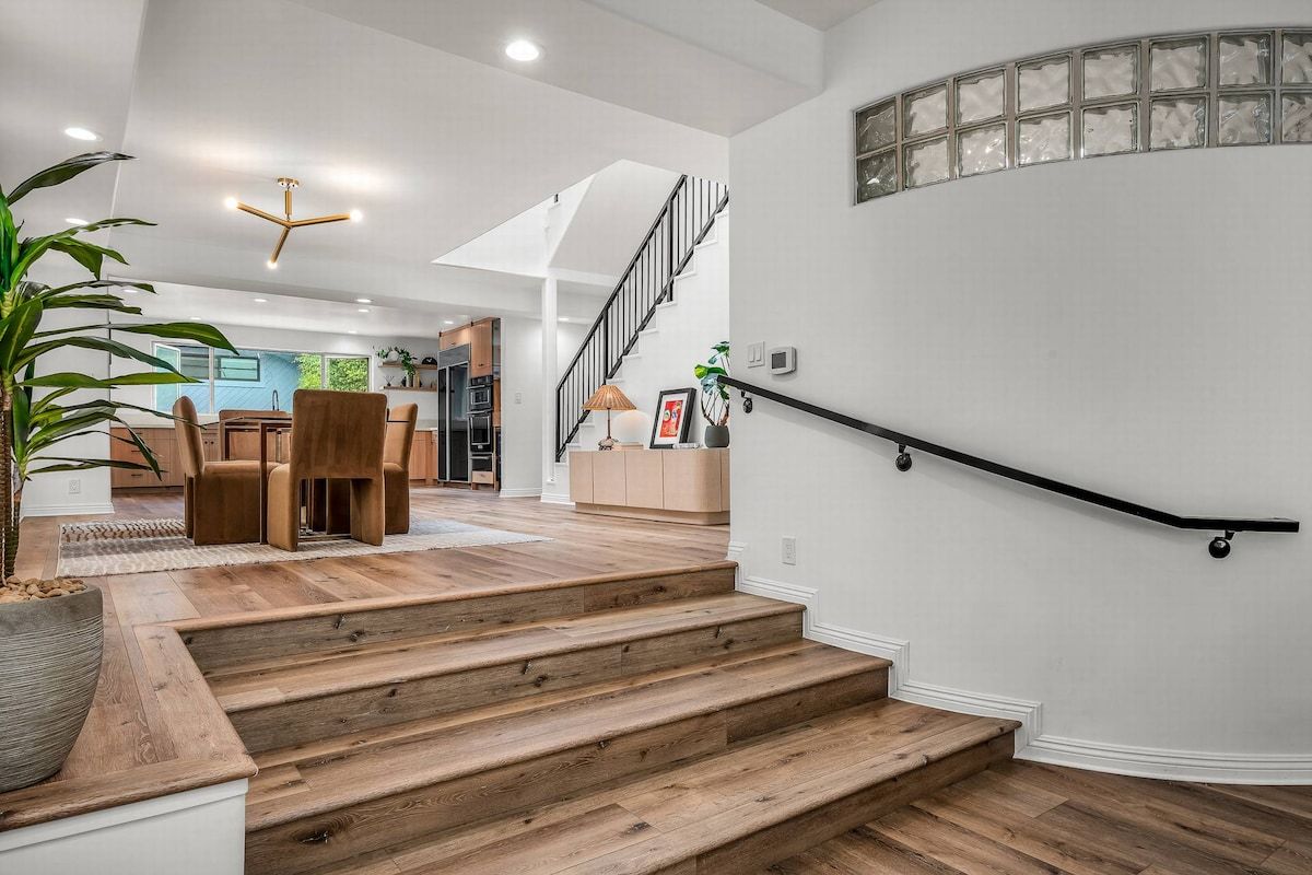 Lumiere Coast | Marina del Rey | Rooftop Designer Townhome photo 9