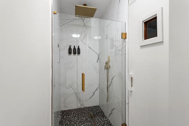 Image of Living space #11