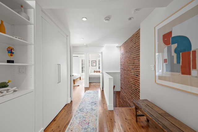 Image of Living space #6