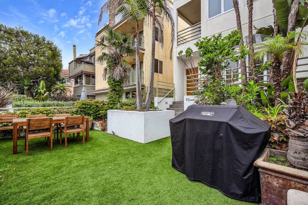 Lumiere Coast | Marina del Rey | Rooftop Designer Townhome photo 25